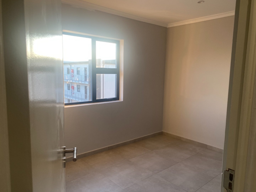 2 Bedroom Property for Sale in Parklands East Western Cape